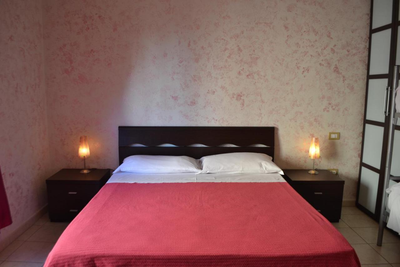 Sa Marina Bed & Breakfast La Caletta Dış mekan fotoğraf