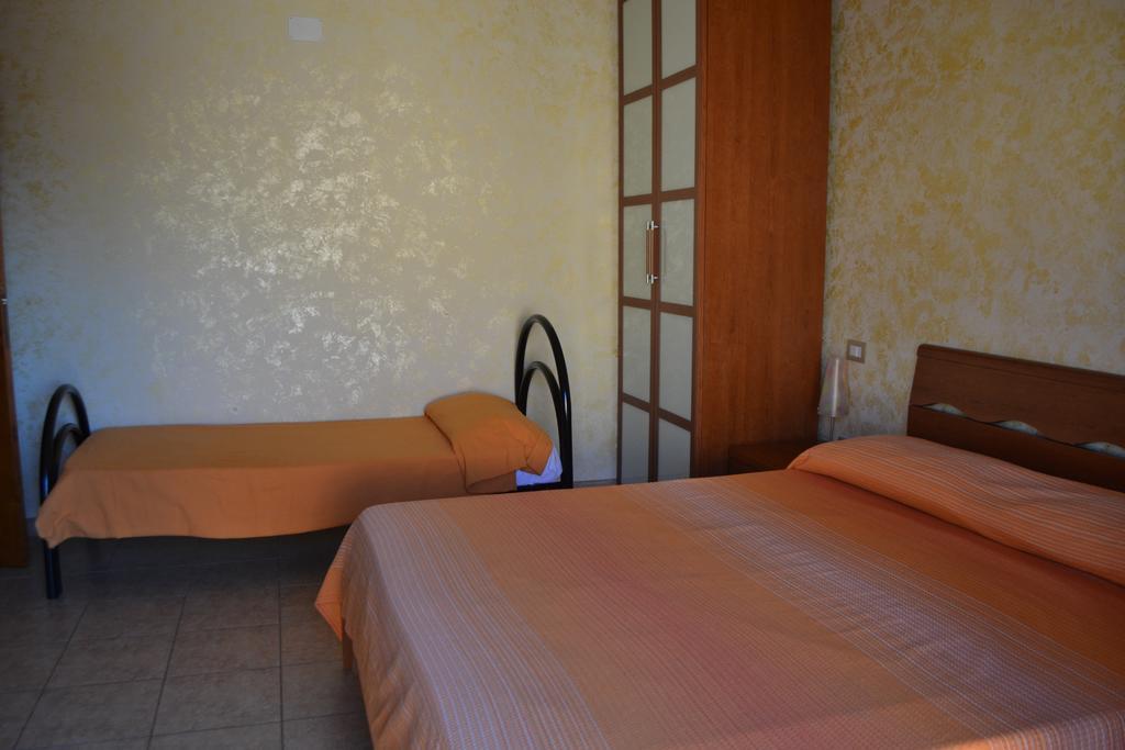 Sa Marina Bed & Breakfast La Caletta Dış mekan fotoğraf